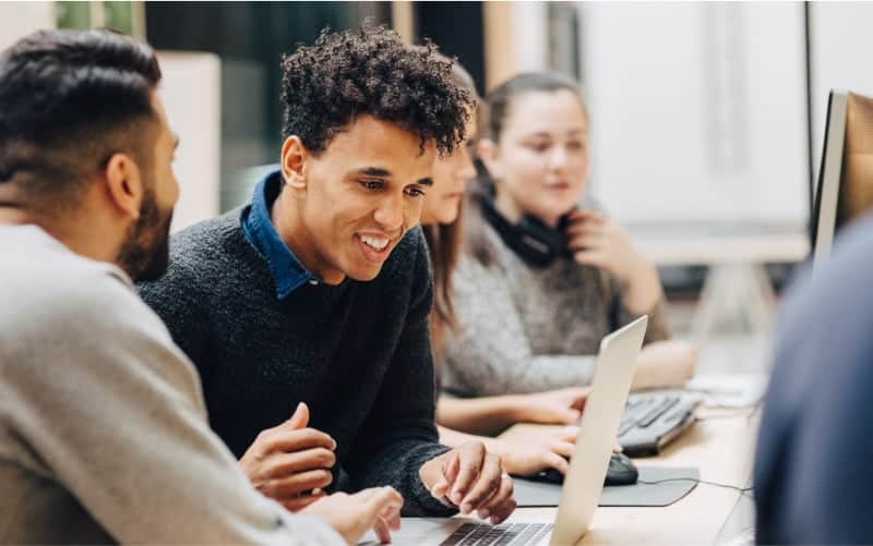 global gateway hero img